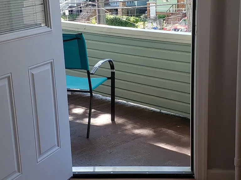 305 Woodside Ave #2 — Photo 3