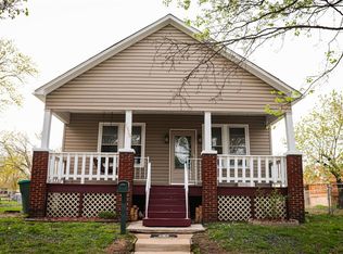 1925 Rhodes St, Madison, IL 62060