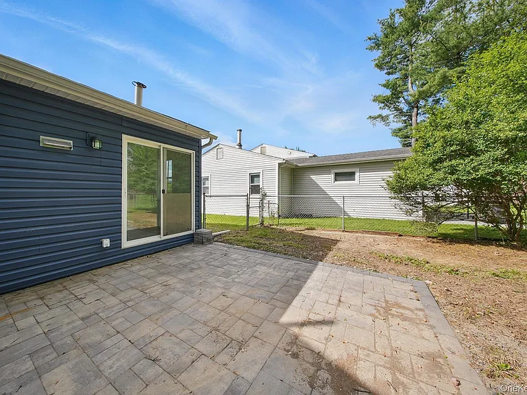 341 Highland Avenue Ext — Photo 23