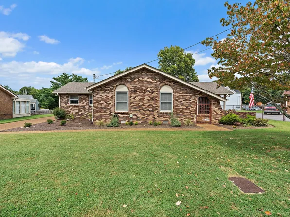 4392 Baton Rouge Dr, Hermitage, TN 37076