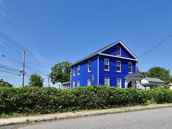 2nd image of 250 School St