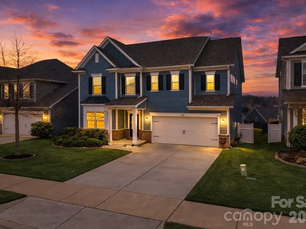 128 W Morehouse Ave, Mooresville, NC 28117