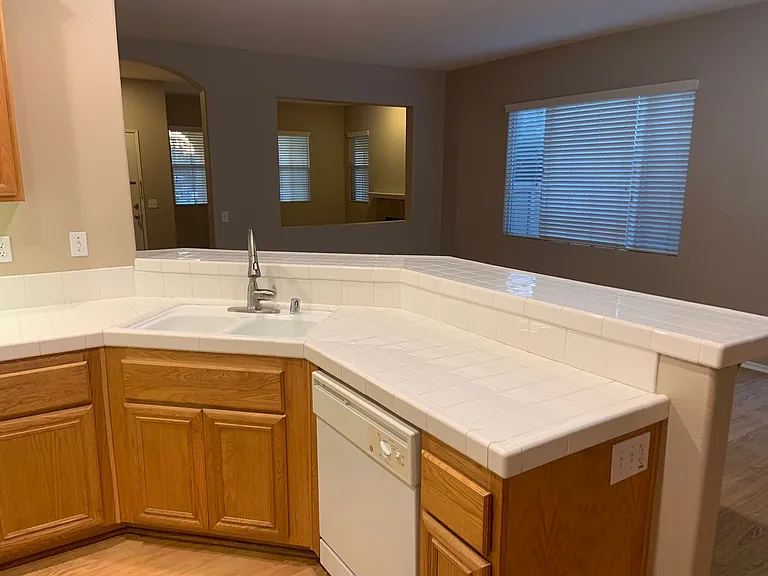 1331 Santa Elisabeth Ave — Photo 10