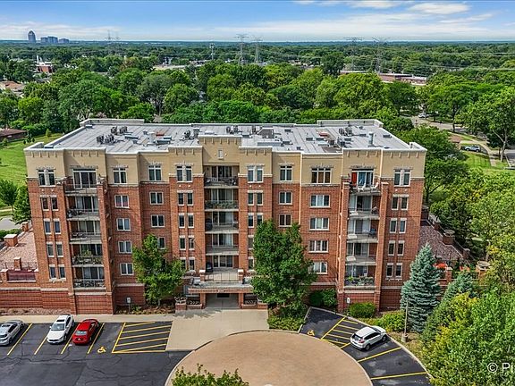 2nd image of 615 Perrie Dr #201