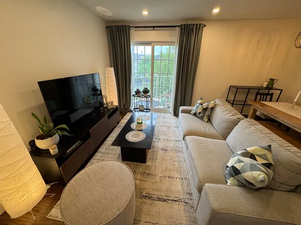 (undisclosed Address), North Brunswick, NJ 08902