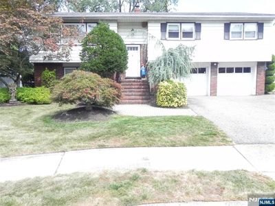 16 Elizabeth Ct, Little Ferry, NJ, 07643