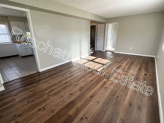2nd image of 3044 Mohican Ave
