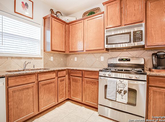 5th image of 12310 Dewitt Way