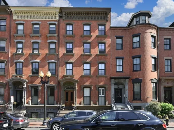 664 Massachusetts Ave APT 4, Boston, MA 02118
