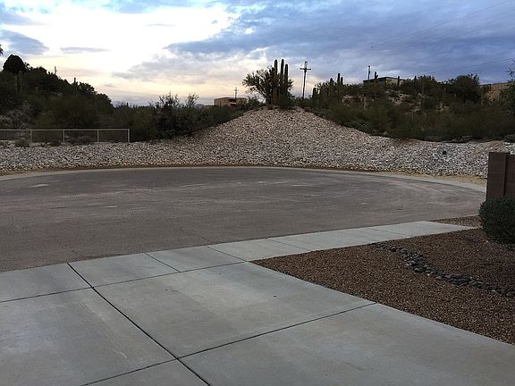 2nd image of 867 W Brave River Pl