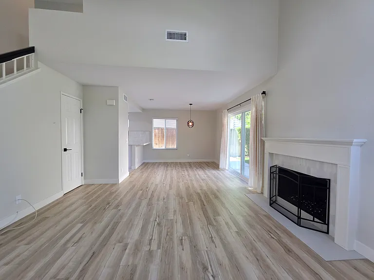 29972 Monticello St — Photo 8