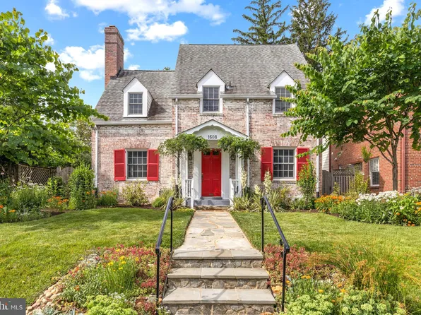 1608 Manchester Ln NW, Washington, DC 20011