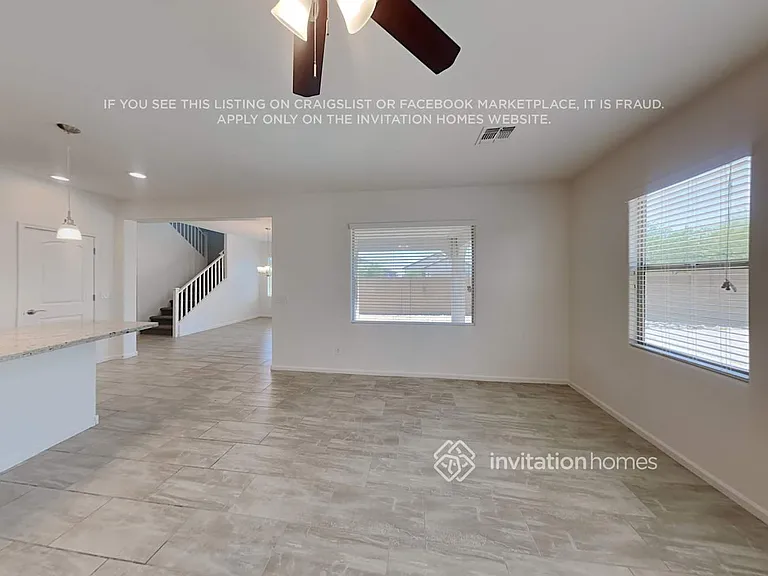 1056 S 200th Ln — Photo 6