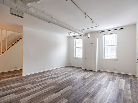 2nd image of 1846 W Henderson St #1