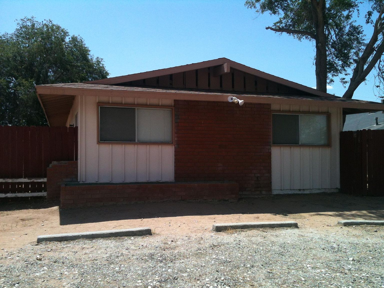 13392 Mohawk Rd, Apple Valley, CA 92308 Zillow