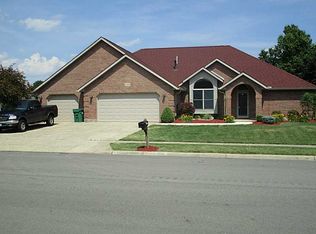 1080 Chevington Chase, Tipp City, OH 45371