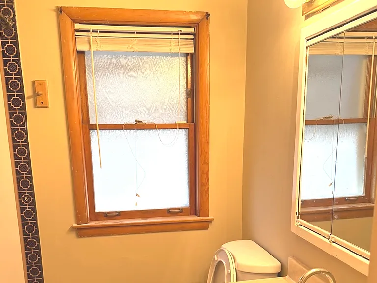 11706 S Artesian Ave — Photo 13