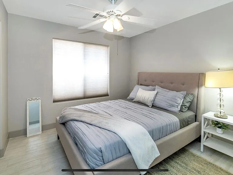 1420 W Flintlock Way — Photo 8