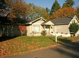 809 Laurel St, Lake Oswego, OR 97034