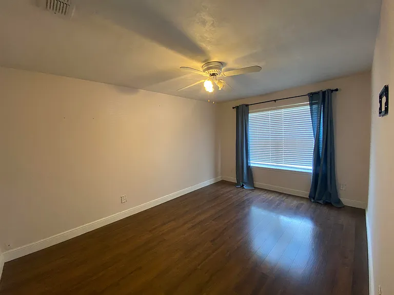 9166 Stonehenge Trl — Photo 17