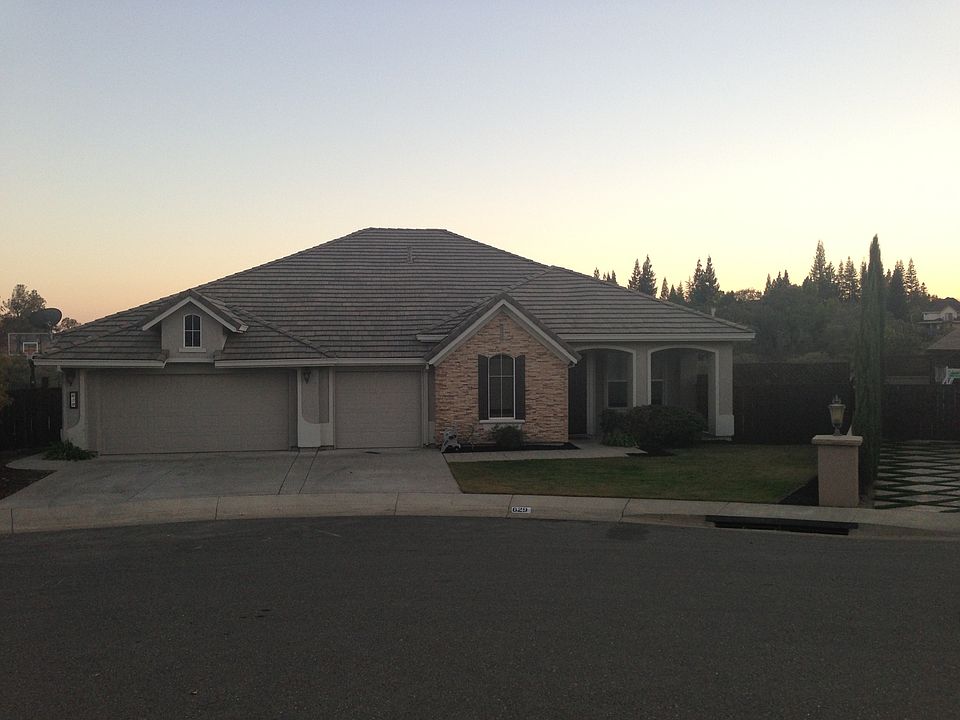 1st image of 629 Landrise Ct