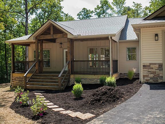 4th image of 196 Creekview Ct