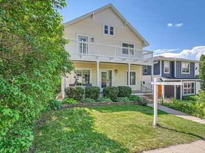8 Queen Ave S, Minneapolis, MN, 55405