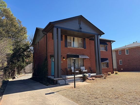 4th image of 4520 N Harvey Pkwy #1
