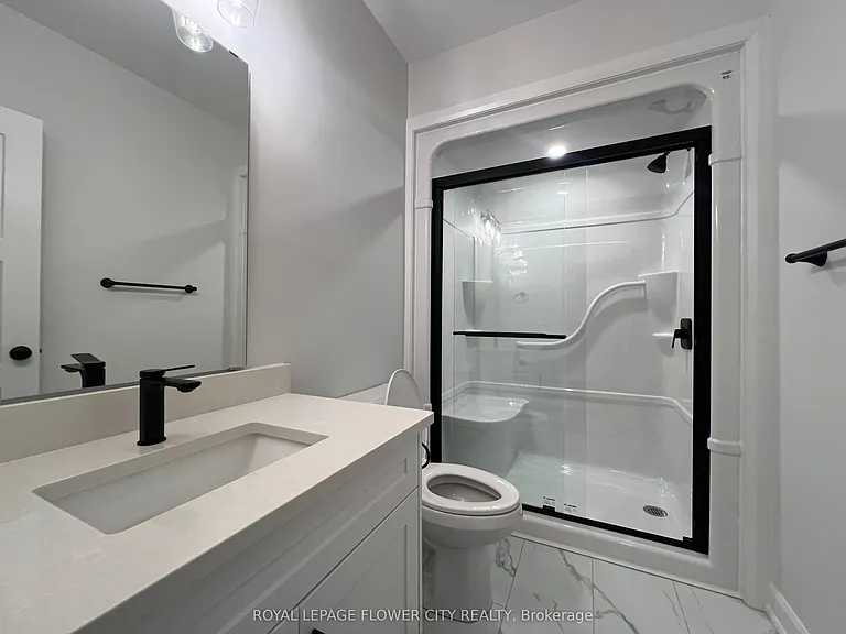 440 Wellington St E #25 — Photo 7