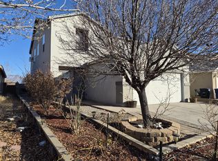 11008 Milky Way St NW, Albuquerque, NM 87114
