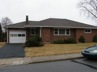 1920 E Tremont St, Allentown, PA 18109