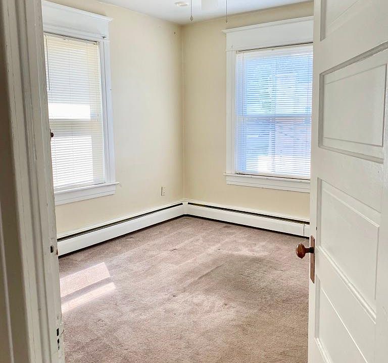 Bedroom 1 with ceiling fan