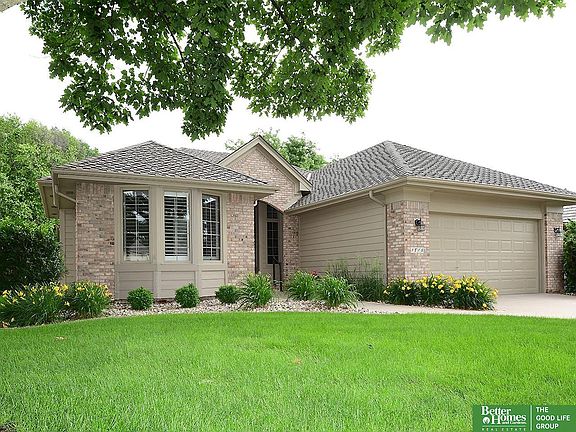 2nd image of 1815 N 132nd Avenue Cir
