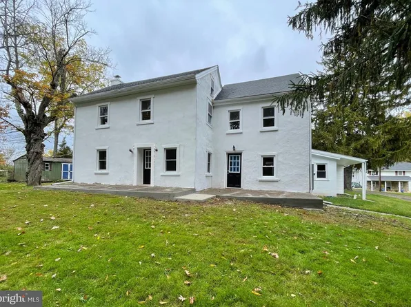 1710 Lower Rocky Dale Rd, Green Lane, PA 18054