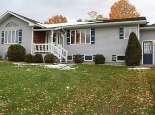 1813 St Pierre Rd, Enosburg Falls, VT 05450