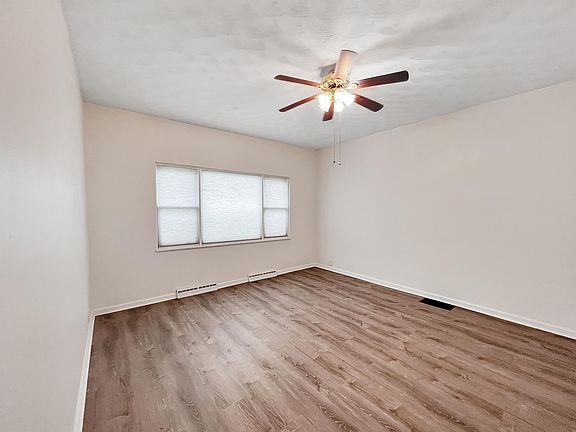 5th image of 312 Weiss Ave