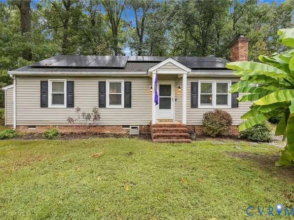 3552 Castlebury Dr, Chester, VA 23831
