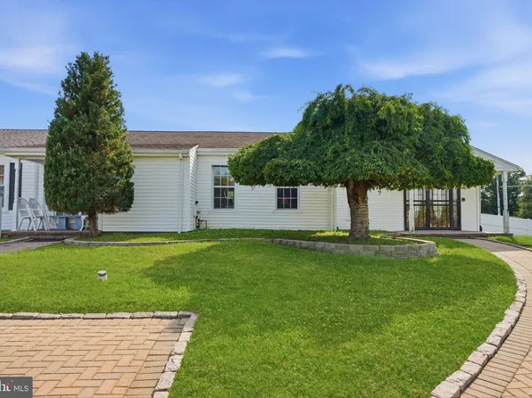 2948 Hanita Ct, Bensalem, PA 19020