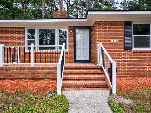 3rd image of 813 Burton Street