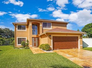 911 SW 87th Ave, Pembroke Pines, FL 33025