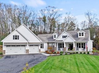 91 Ingersoll Rd, Saratoga Springs, NY 12866