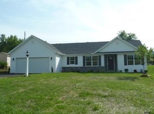370 Barclay Dr, Red Lion, PA 17356