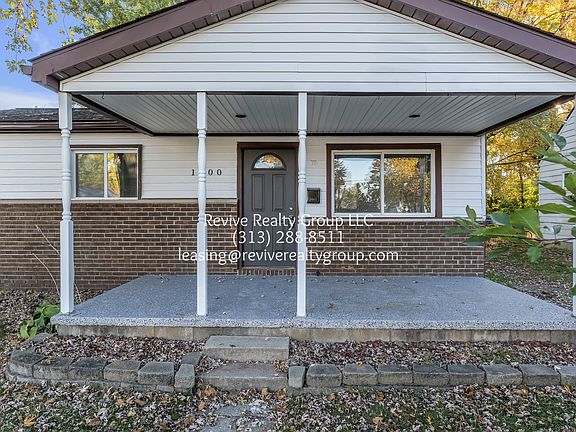 3rd image of 1000 Hunter Ave