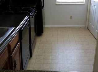 1377 Middlesettlements Rd, Maryville, TN 37801