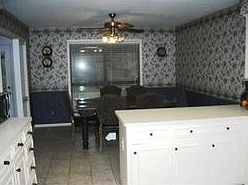 2nd image of 2102 Red River Dr