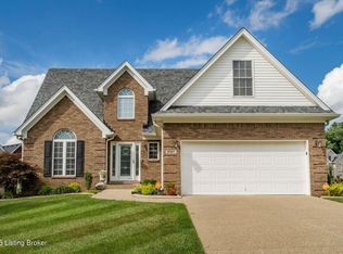 8507 Vancouver Ct, Louisville, KY 40228