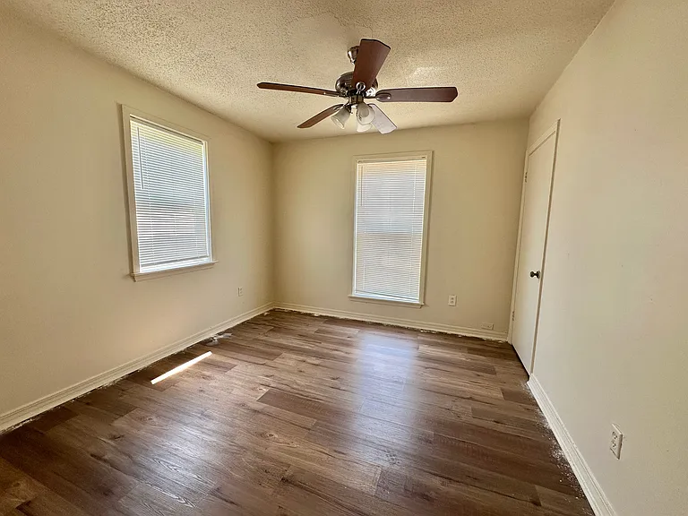 3013 Independence St #D — Photo 4