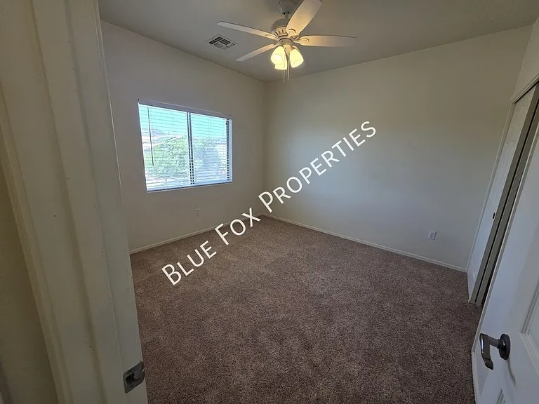 3508 W Lost Village Ln — Photo 16