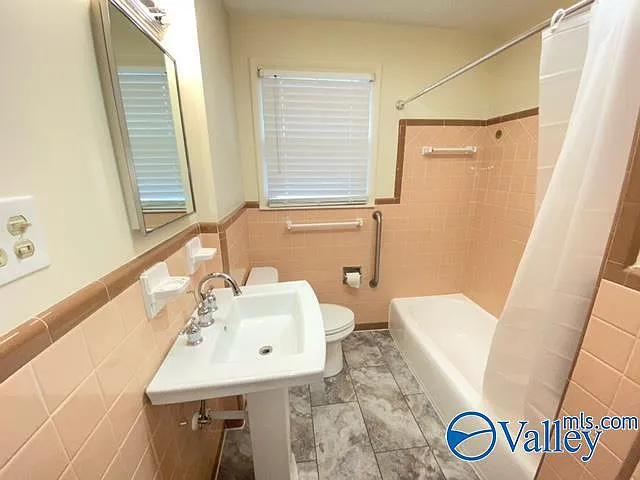 6210 Stratford Ct NW — Photo 24