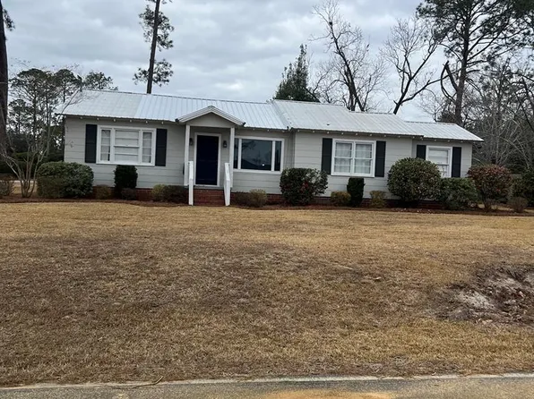 401 Letitia Ave N, Douglas, GA 31533
